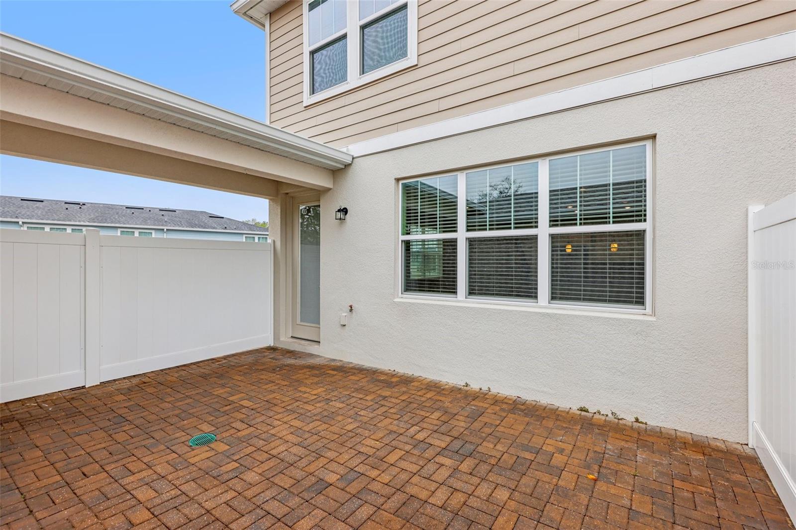 1509 SWEET APPLE ST