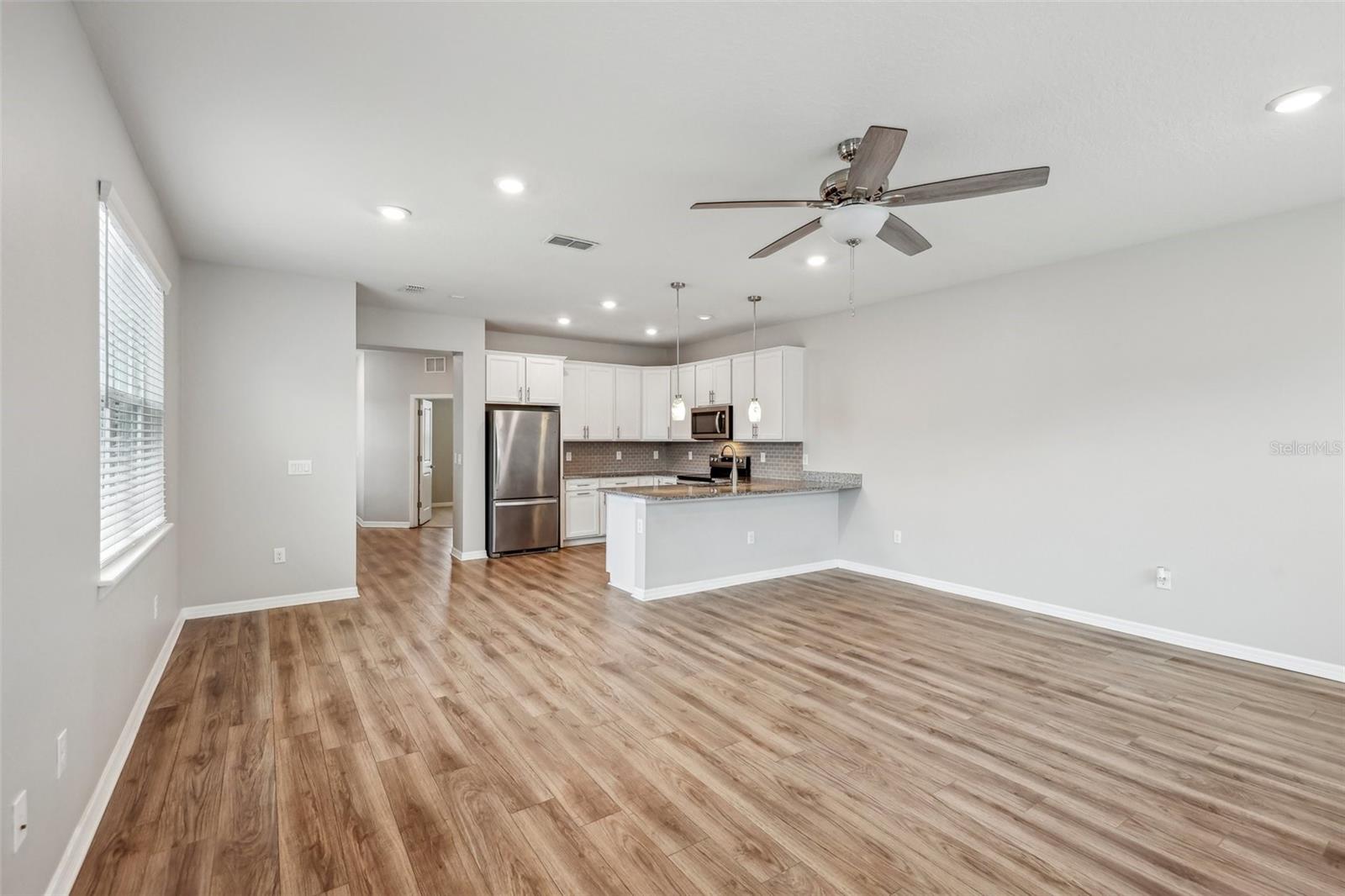 1509 SWEET APPLE ST
