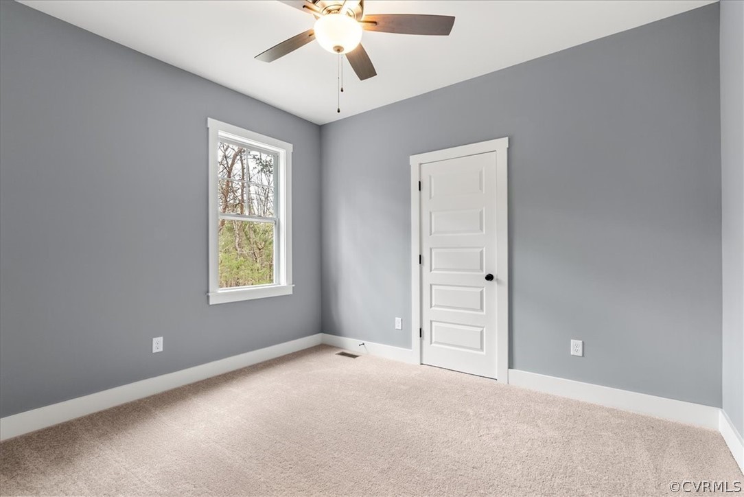 1593 Spreading Oak Rd