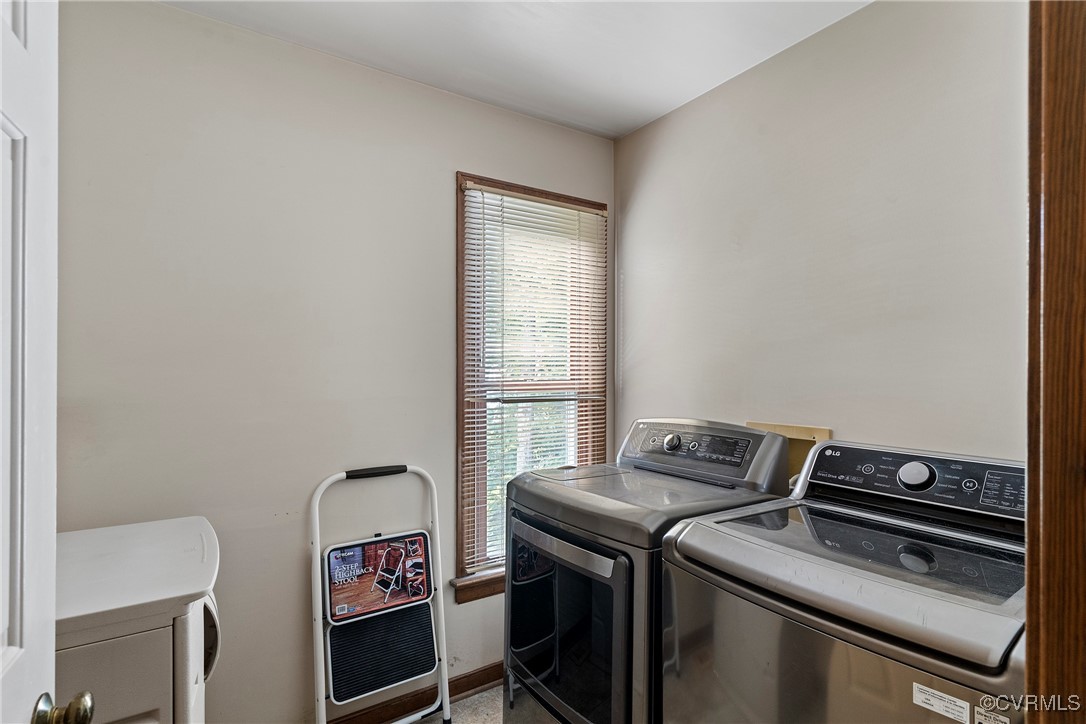13705 Shirlton Ct