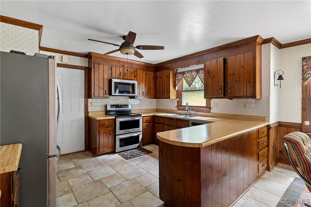13705 Shirlton Ct