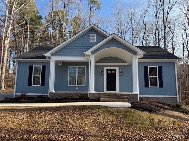 228 Beachcliff Rd