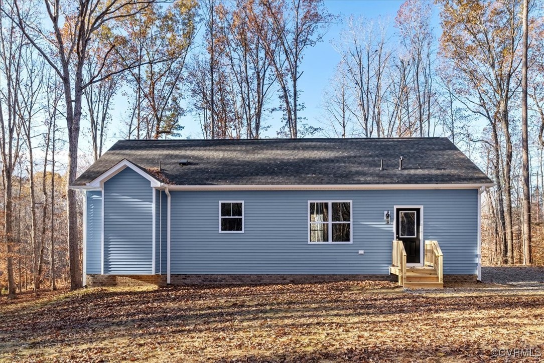 228 Beachcliff Rd