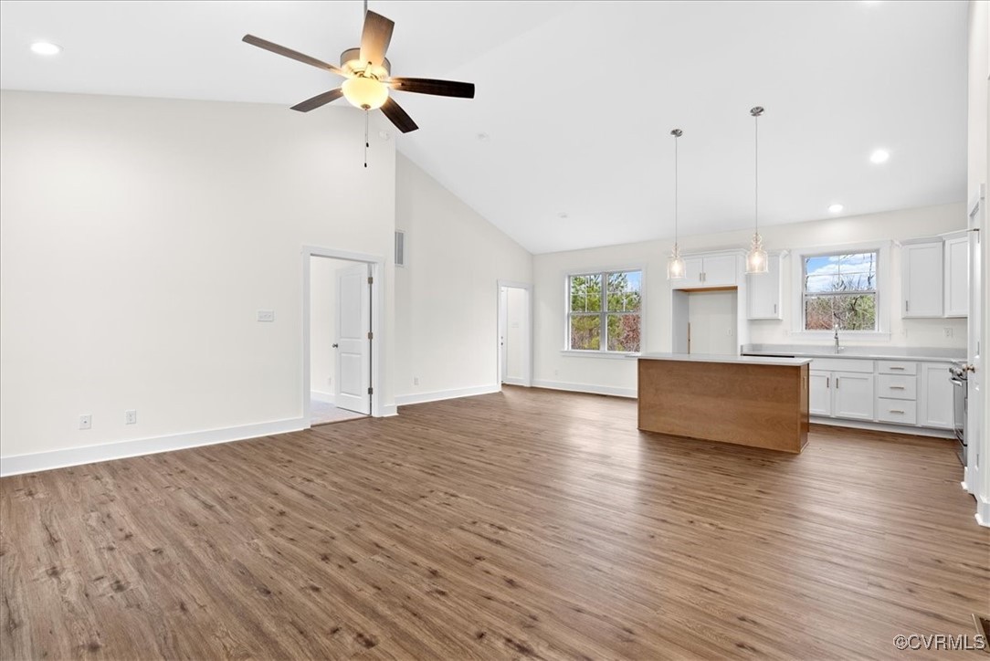 1279 Lewiston Plank Rd