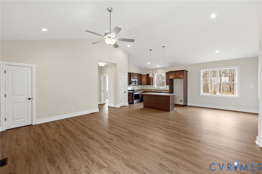 219 Hundley Branch Rd