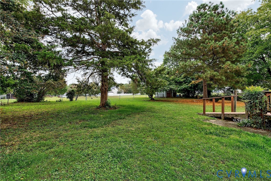 1226 Old Francis Rd