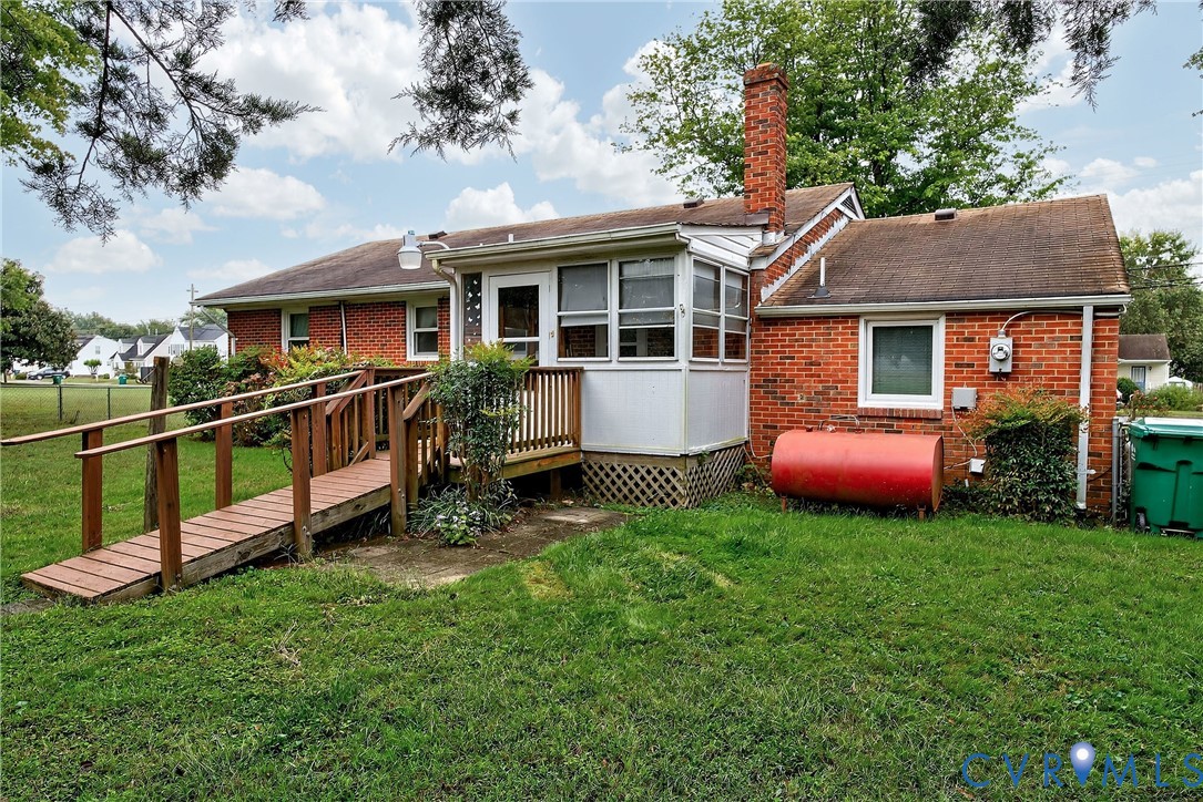 1226 Old Francis Rd