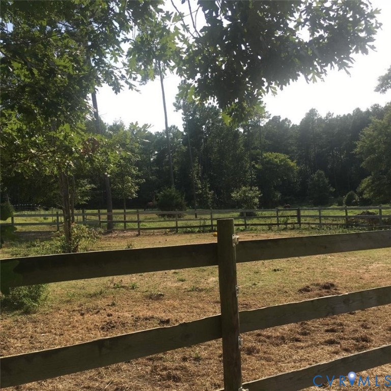5 Acres Benchmark Trl