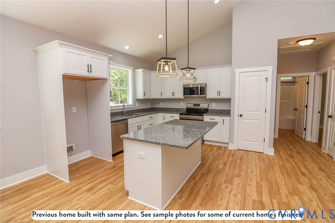 112 Firetower Ln