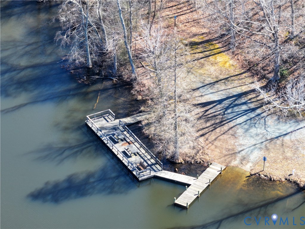 79 E Sunrise Dr