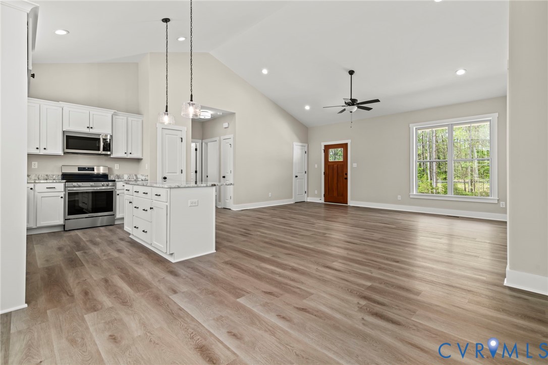 1307 Lewiston Plank Rd