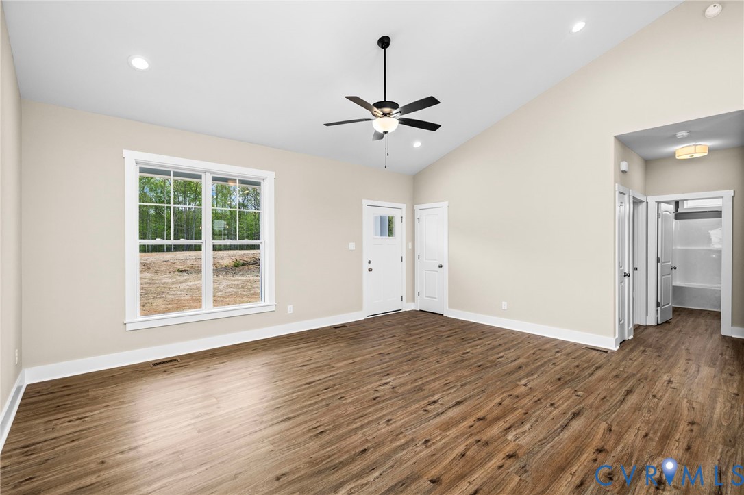 355 Happy Hollow Rd