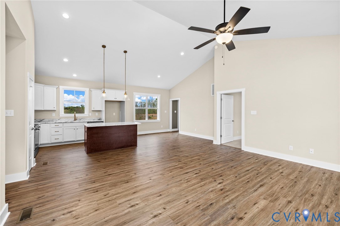 355 Happy Hollow Rd