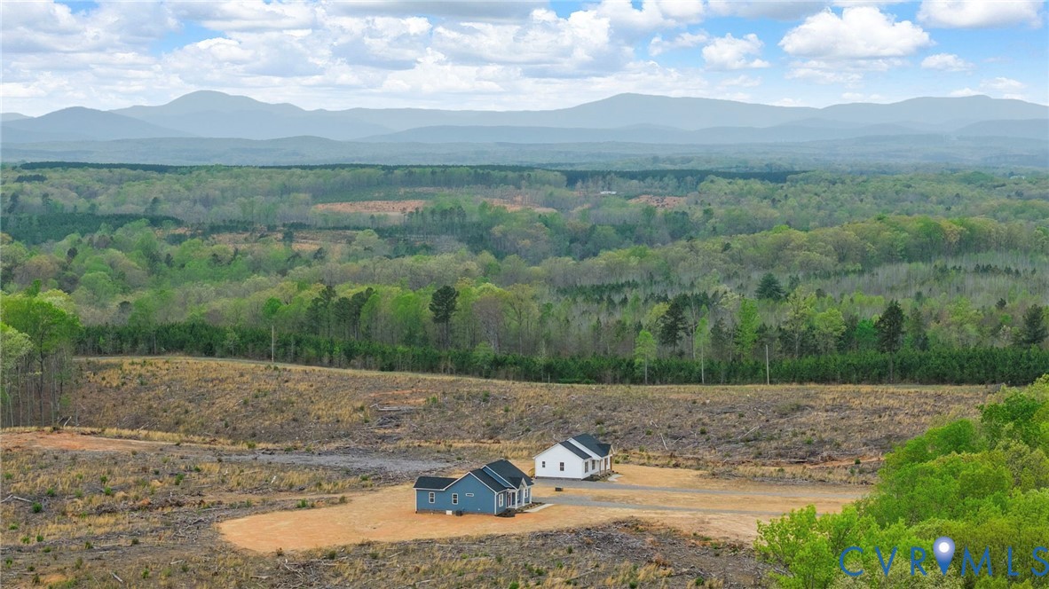 355 Happy Hollow Rd