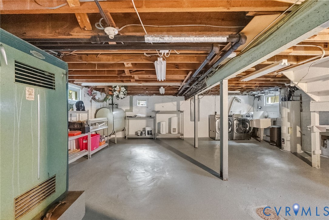 4806 E Seminary Ave