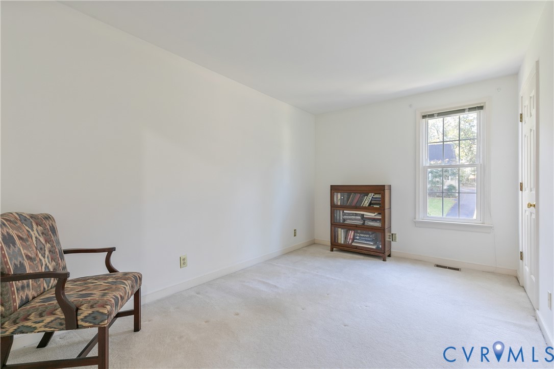 2504 Melaway Dr