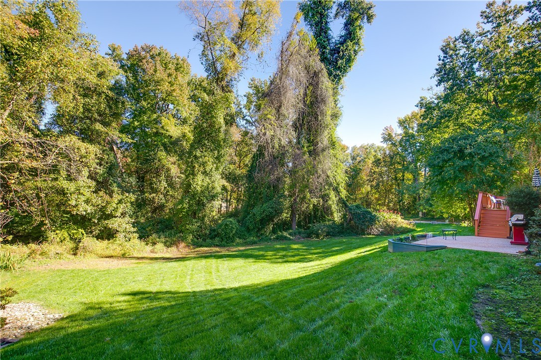 2504 Melaway Dr