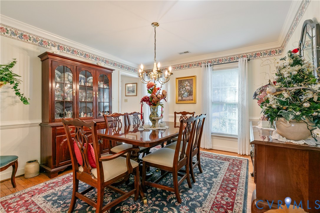 2504 Melaway Dr
