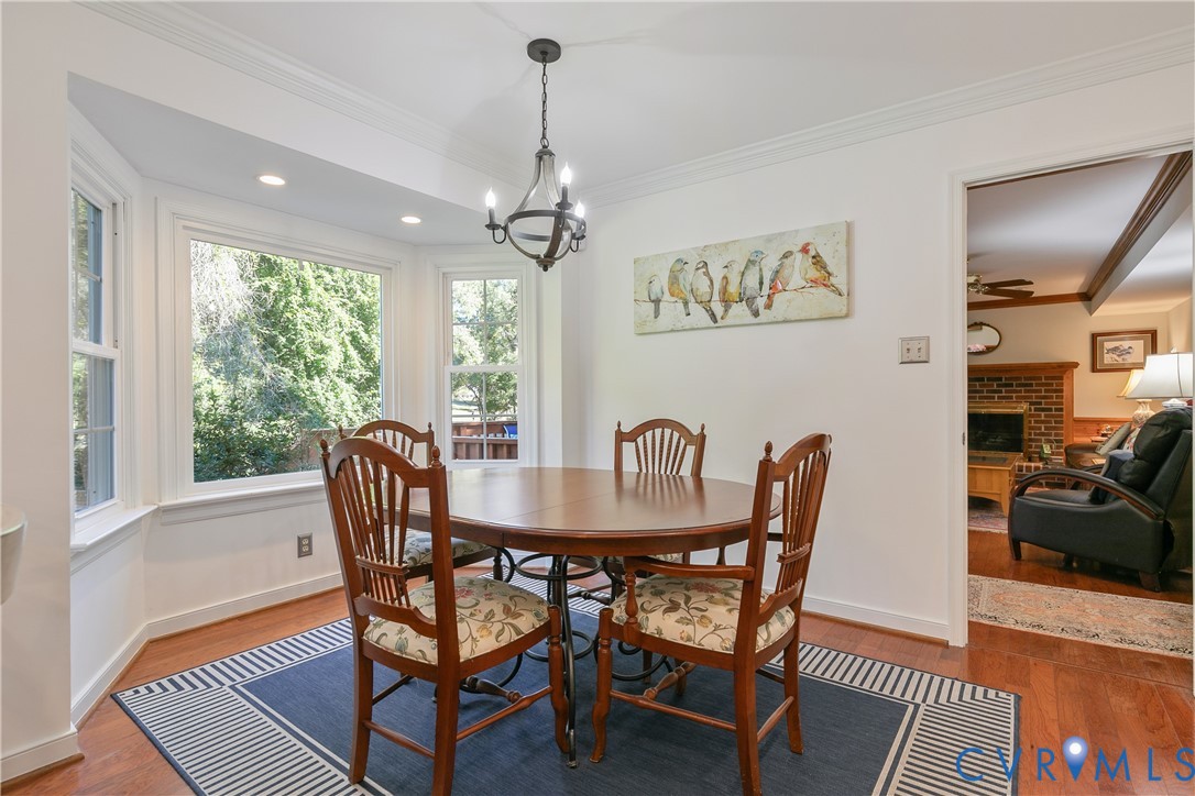 2504 Melaway Dr