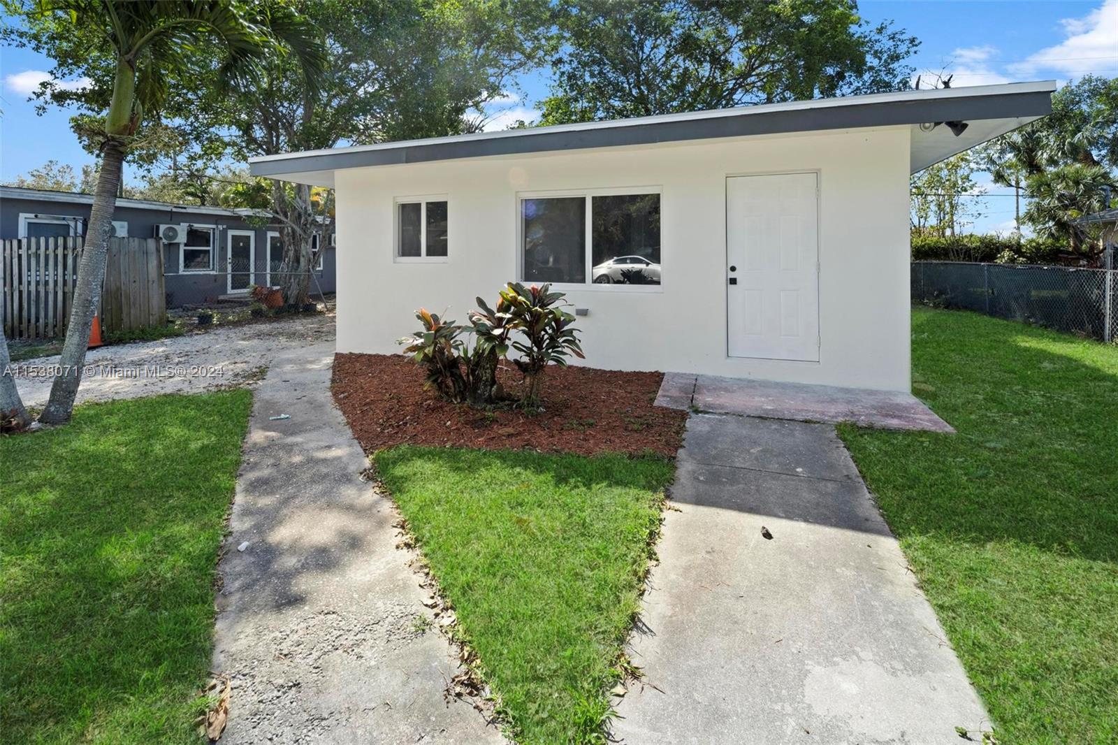 2868 NW 6th Ct