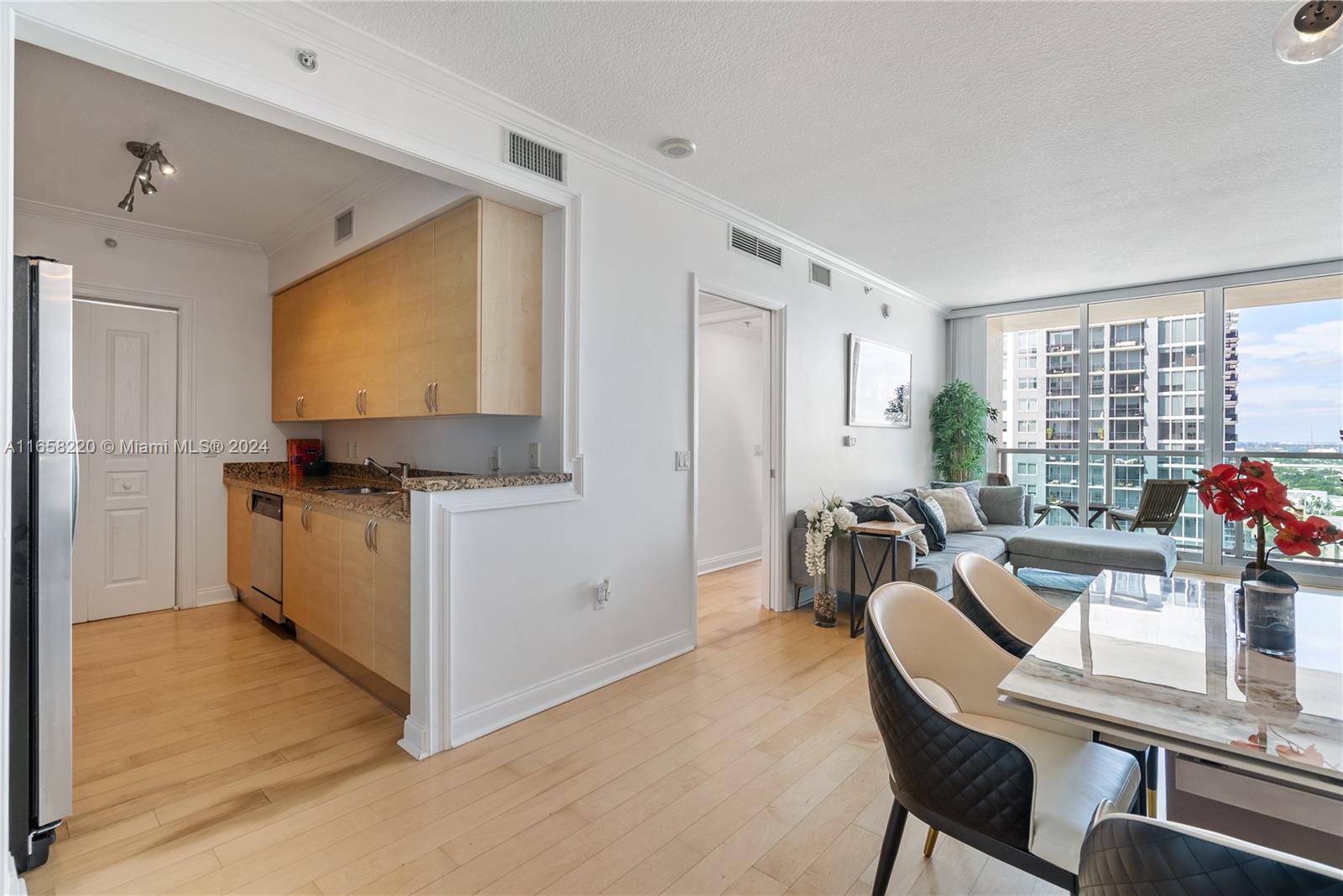 350 SE 2nd St # 2580