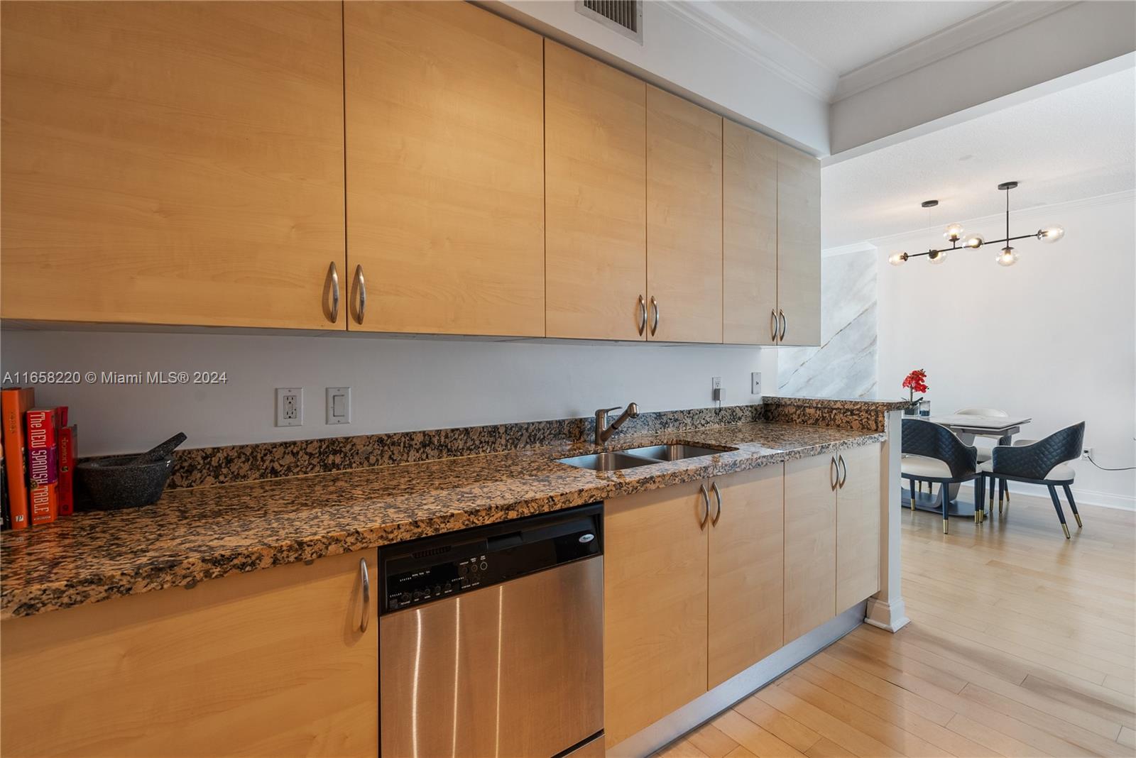 350 SE 2nd St # 2580