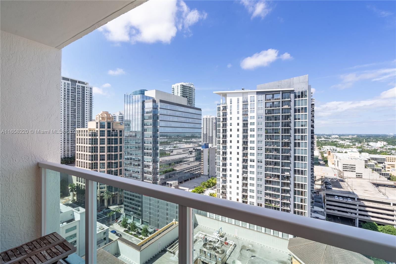 350 SE 2nd St # 2580