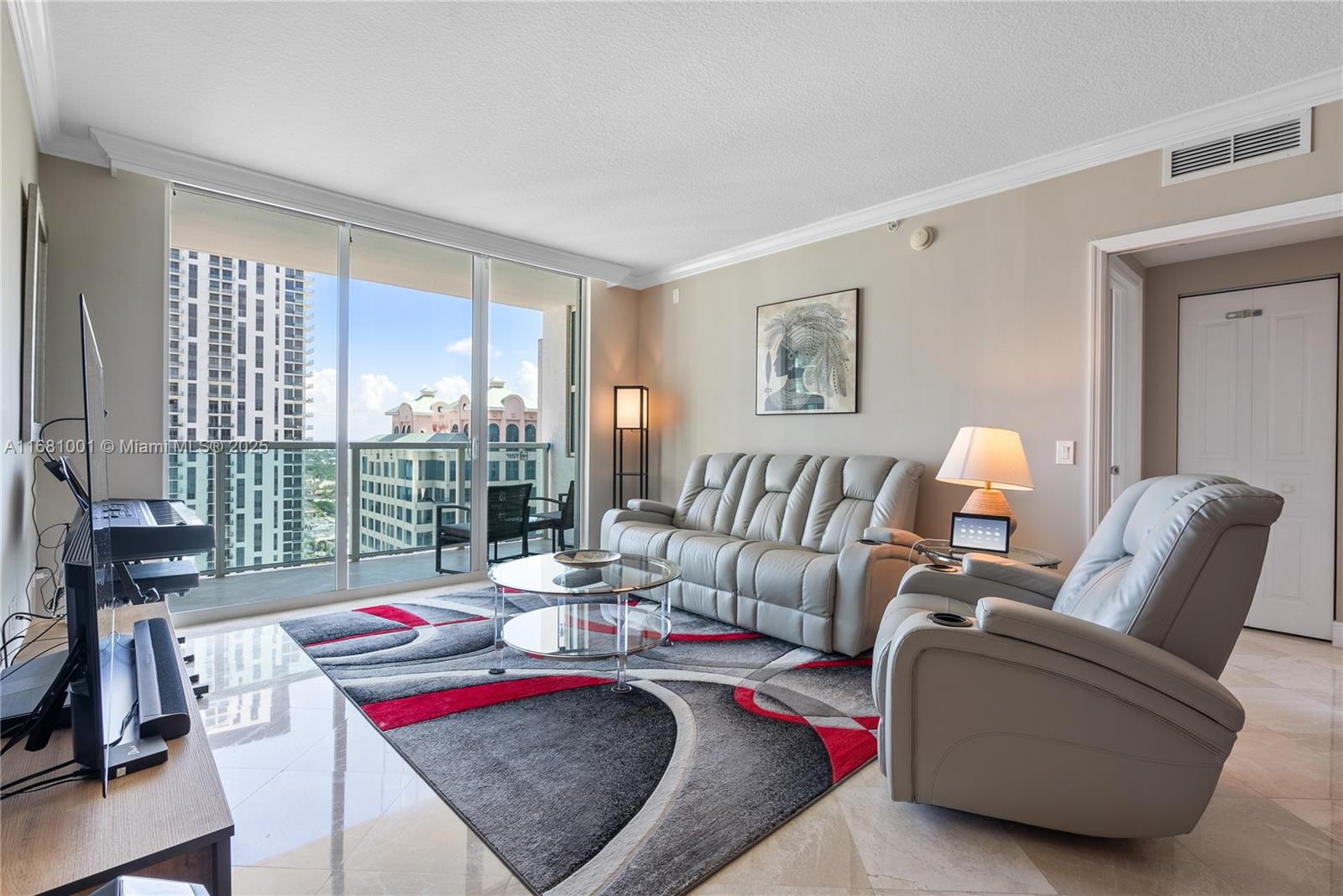 350 LAS OLAS SE 2nd St # 2550