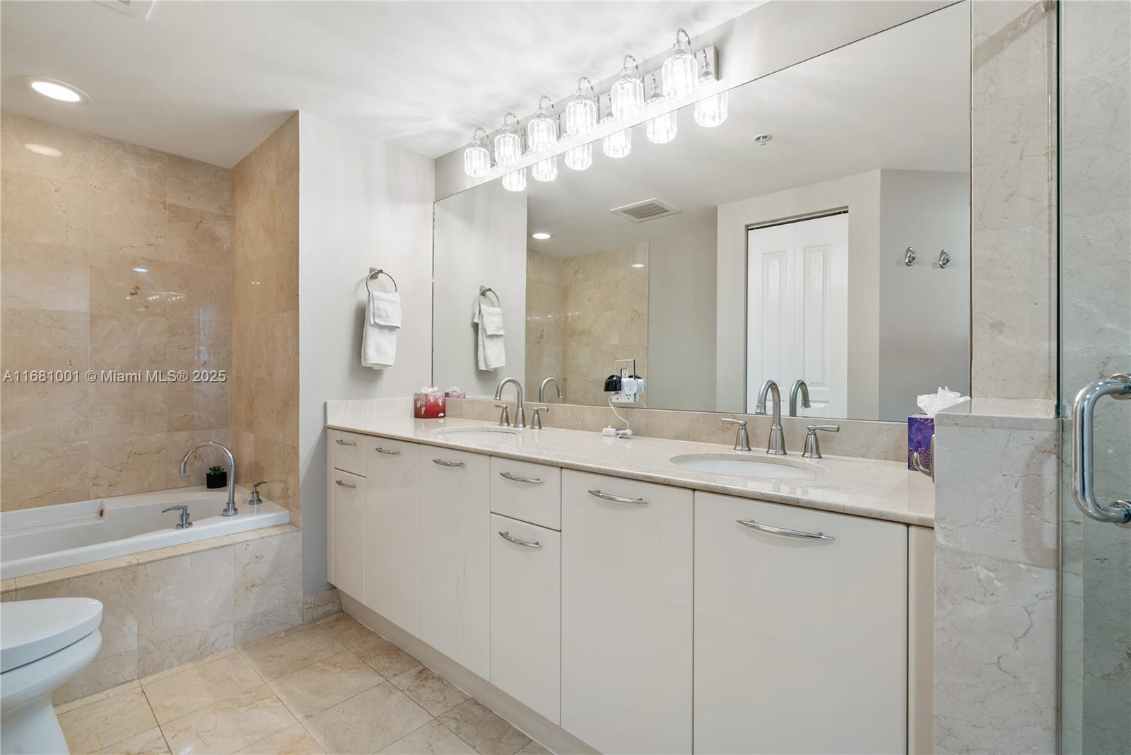 350 LAS OLAS SE 2nd St # 2550