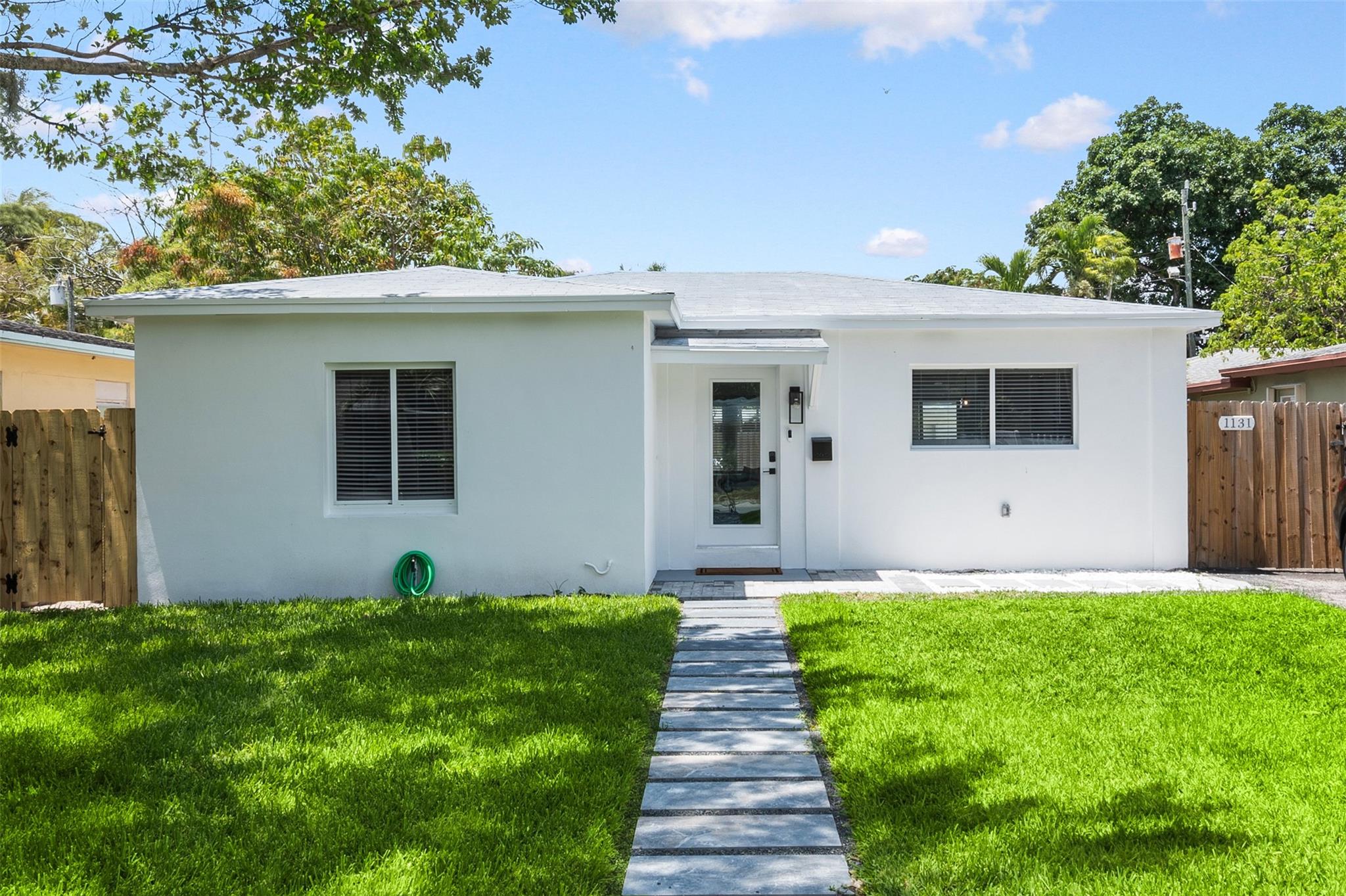 1131 NE 12th Ave