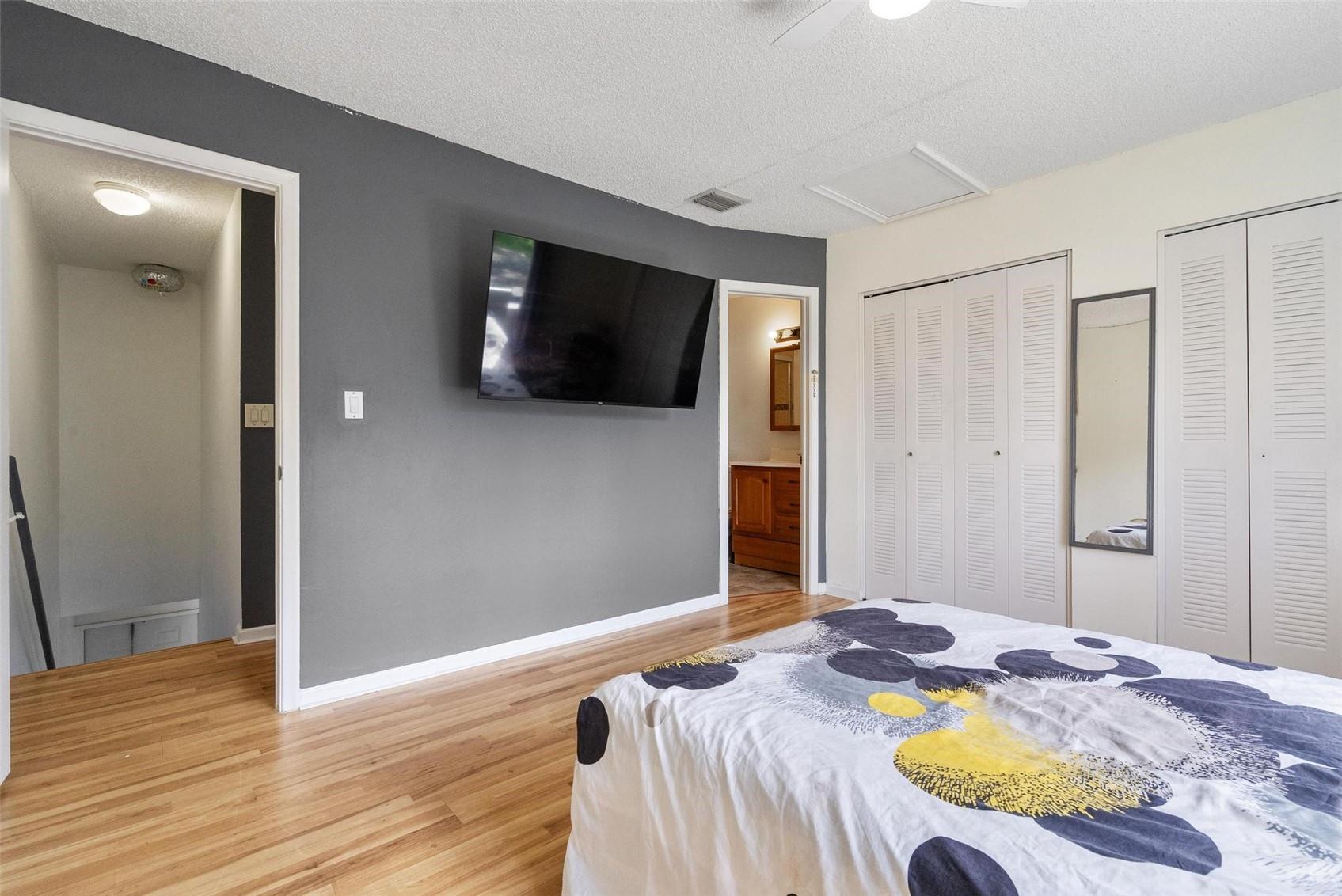 3200 NW 5th Ter 33