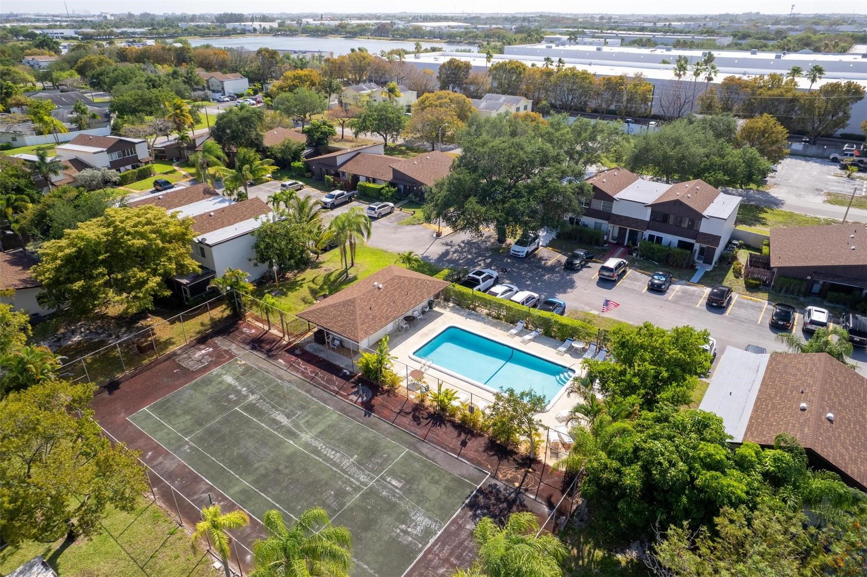 3200 NW 5th Ter 33