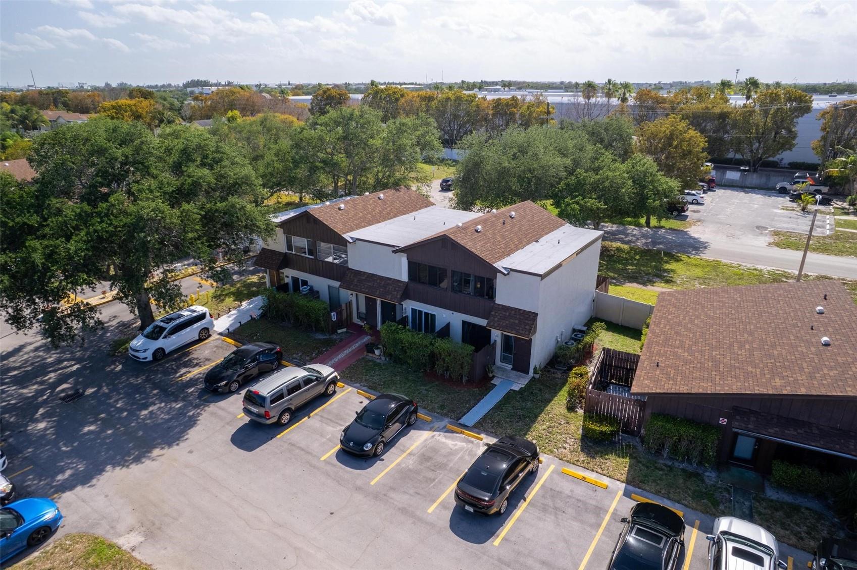 3200 NW 5th Ter 33