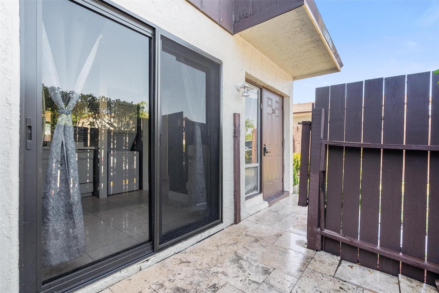 3200 NW 5th Ter 33