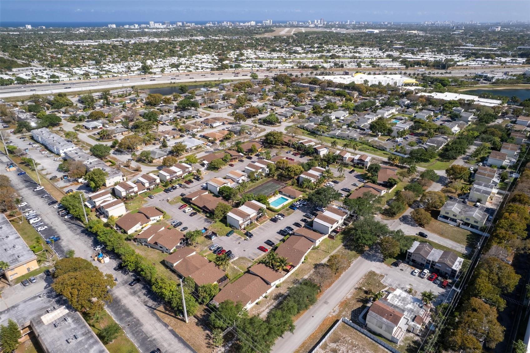 3200 NW 5th Ter 33