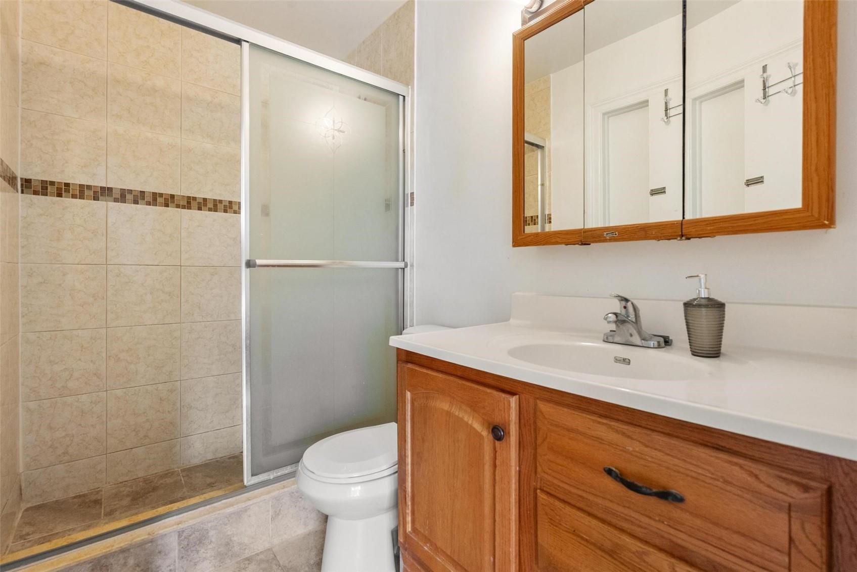 3200 NW 5th Ter 33