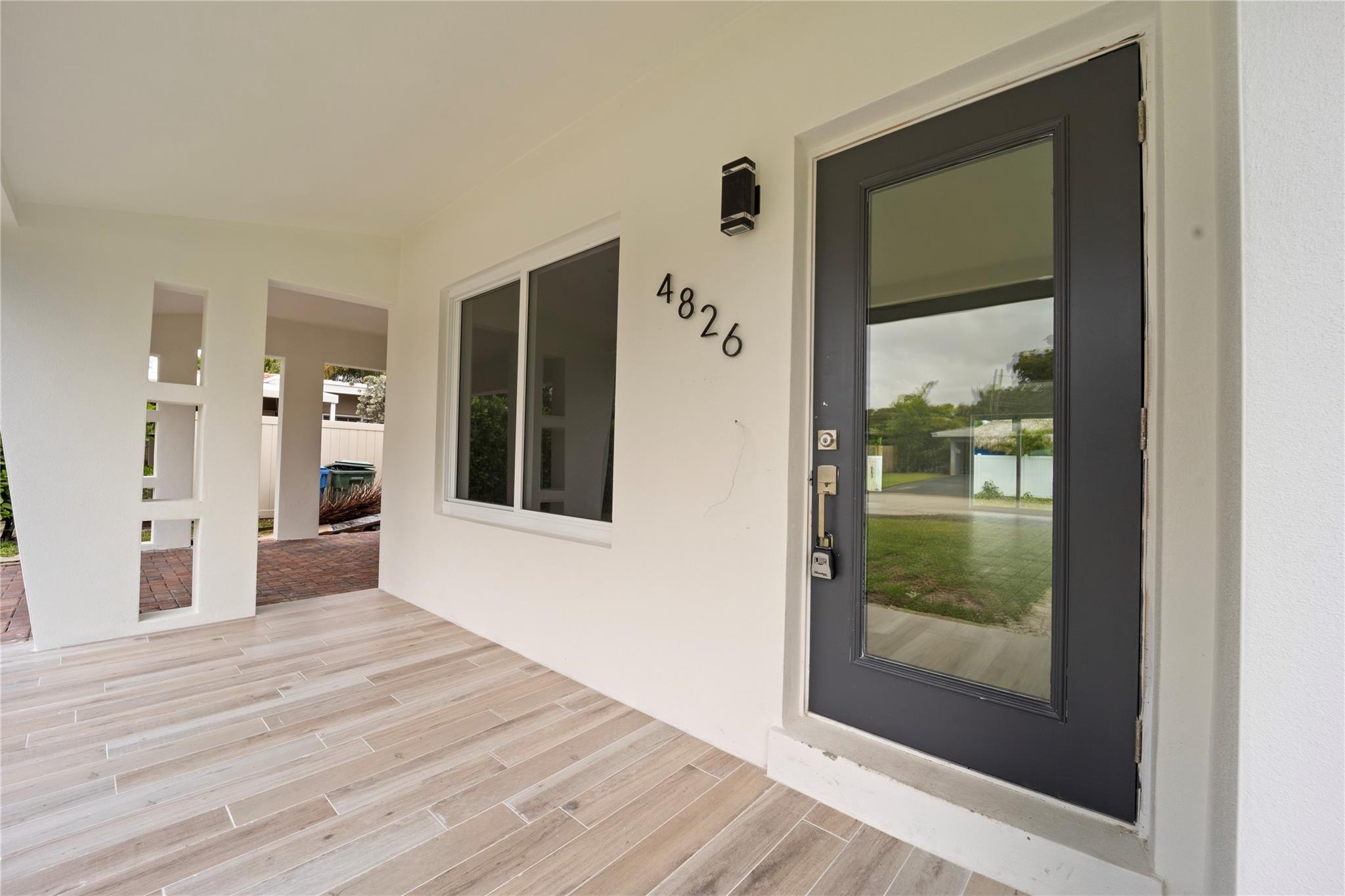 4826 NE 17th Ter