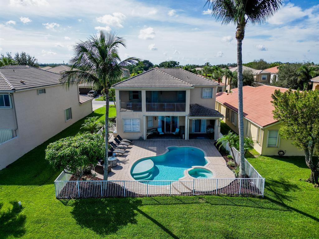 8343 Genova Way