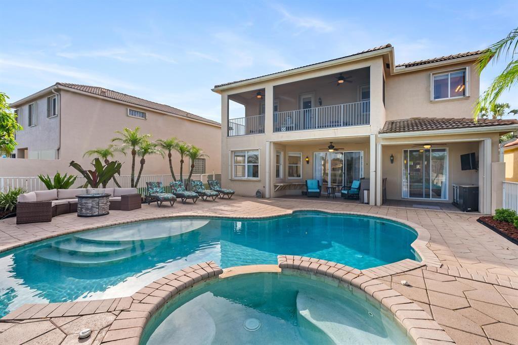 8343 Genova Way