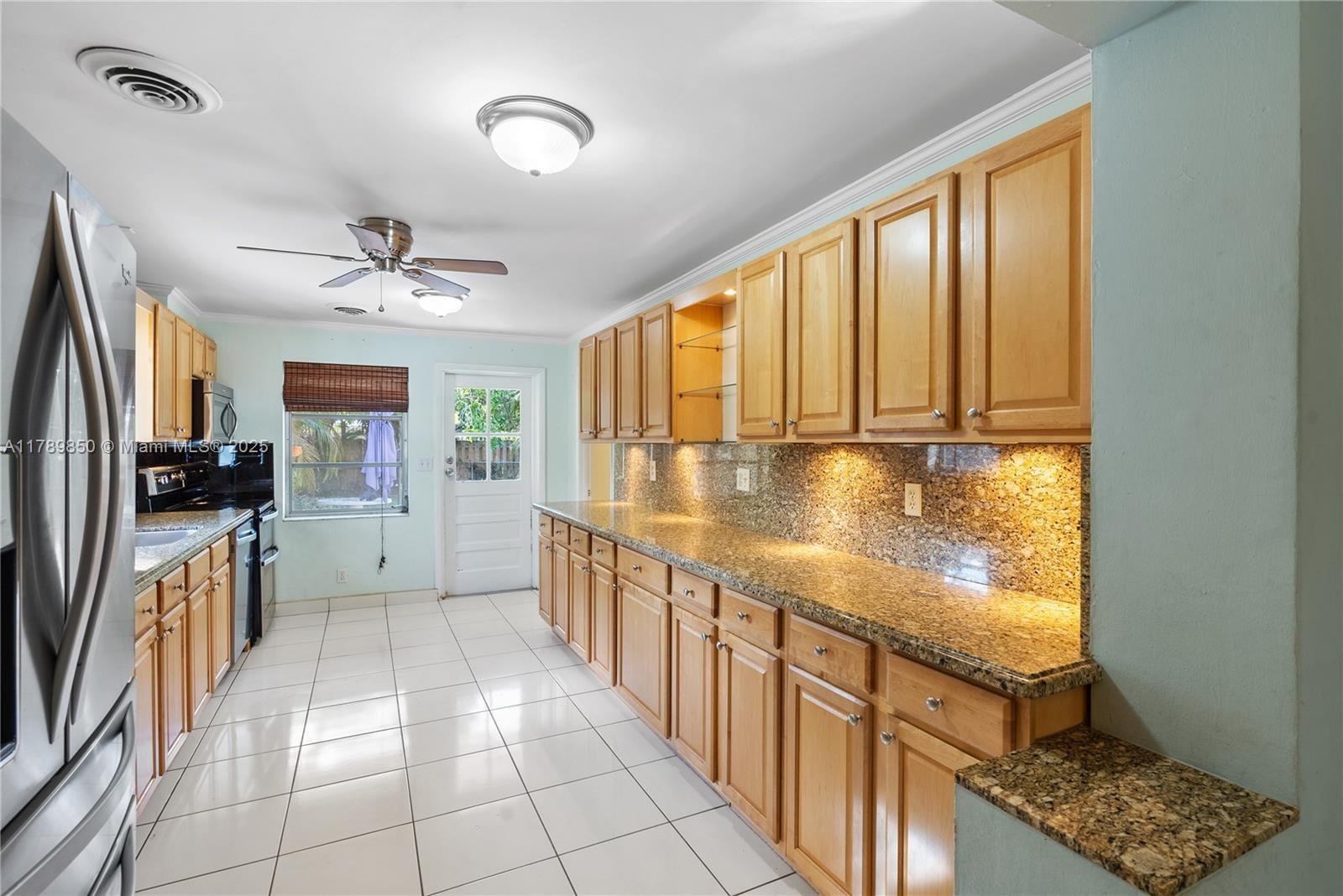 1337 NE 16th Ave 1337