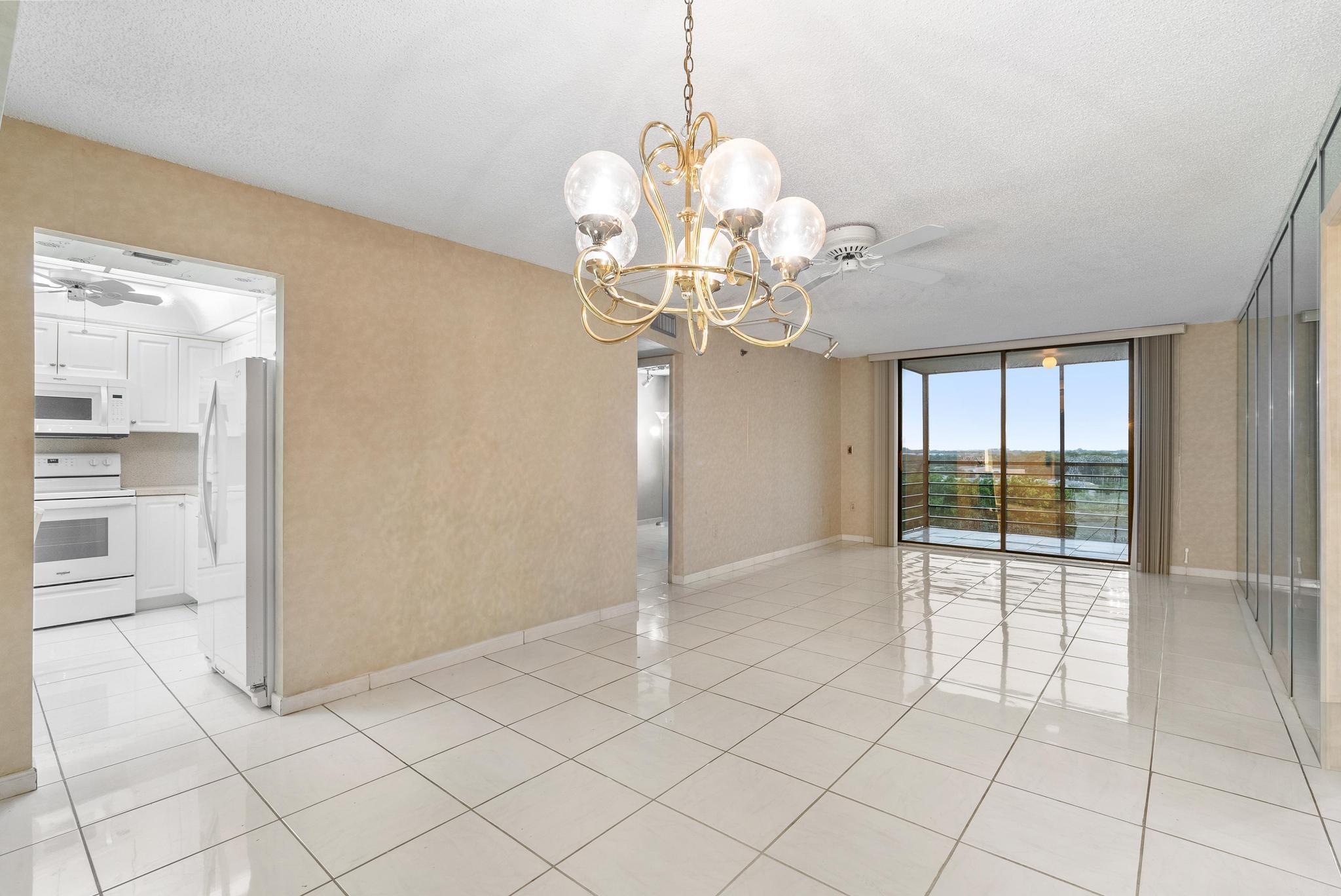1200 Saint Charles Pl PH7