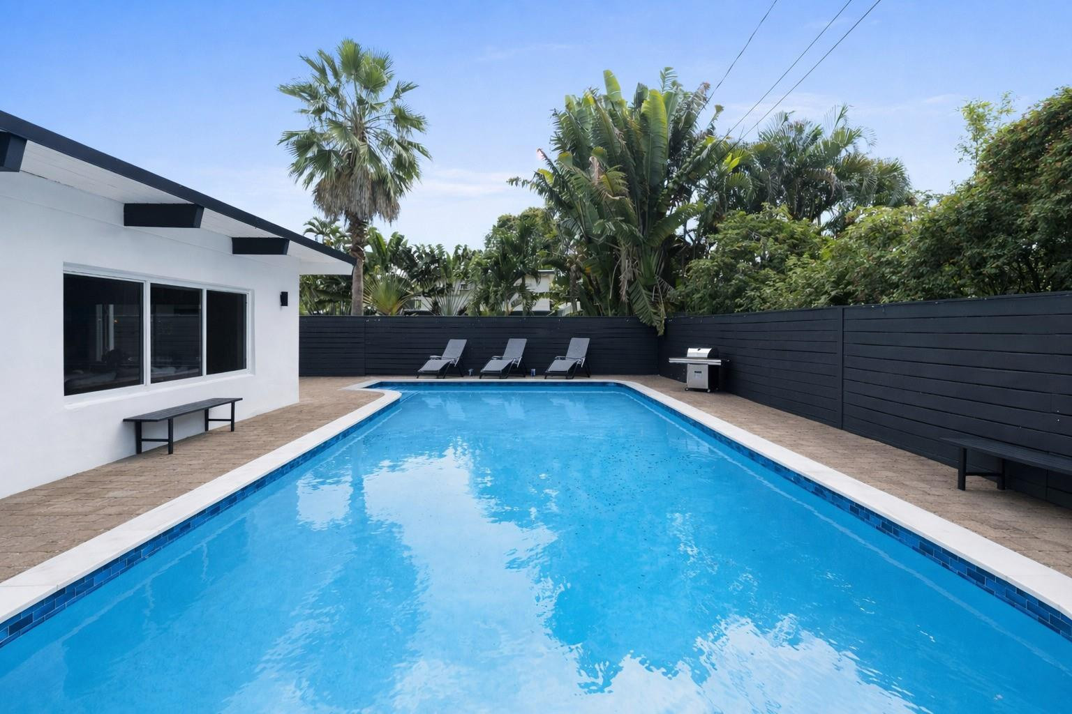 100 NE 22nd Street, Wilton Manors