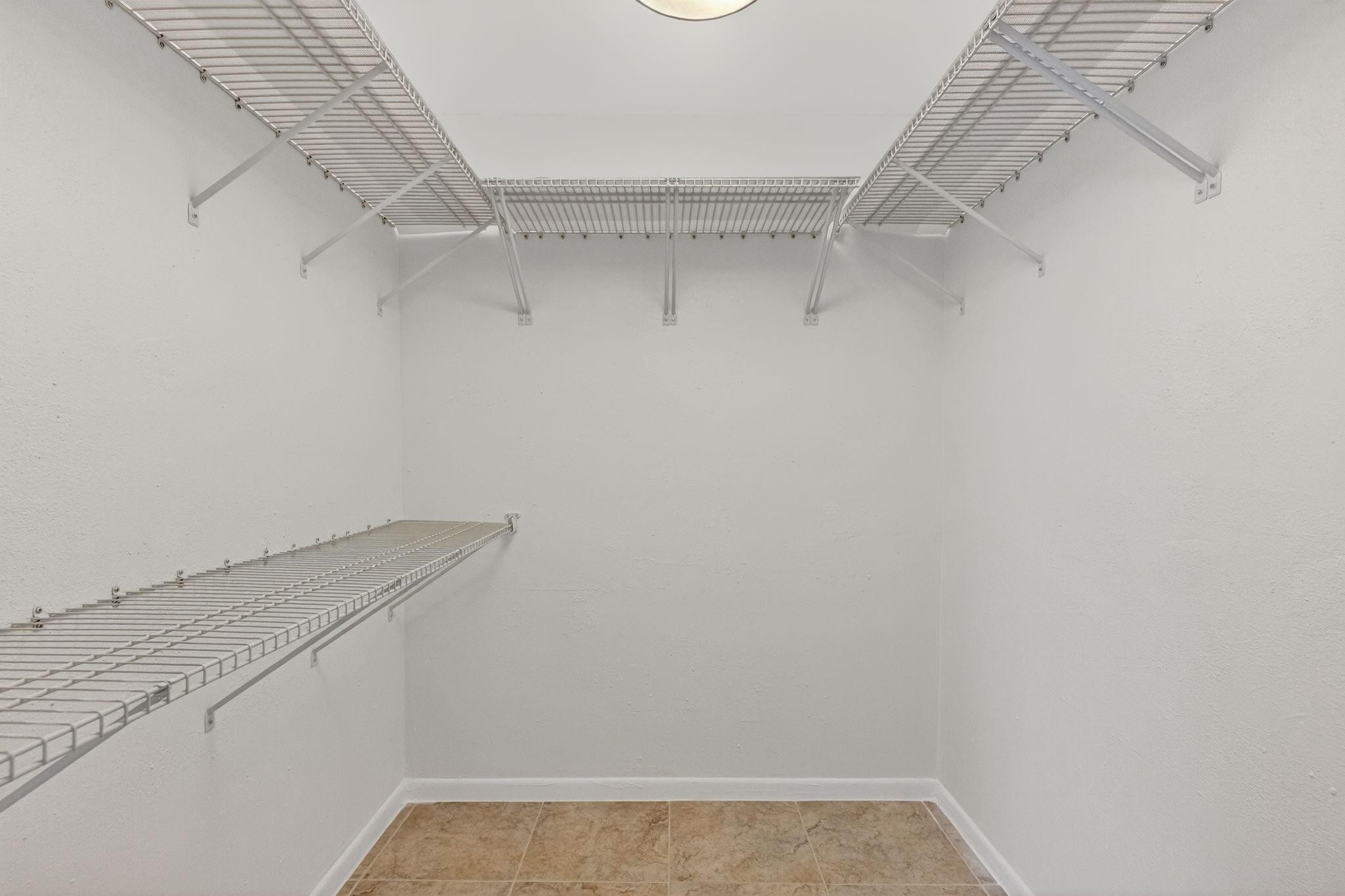 117 Lake Emerald Drive 408