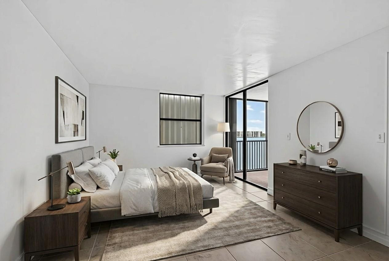 117 Lake Emerald Drive 408