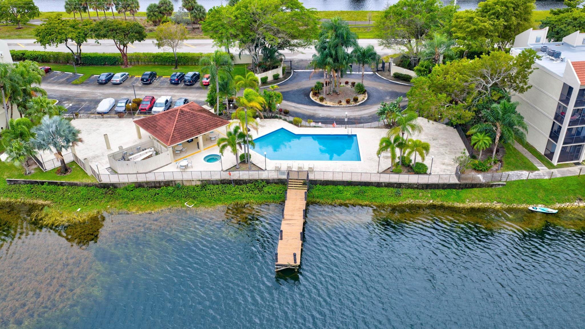 117 Lake Emerald Drive 408