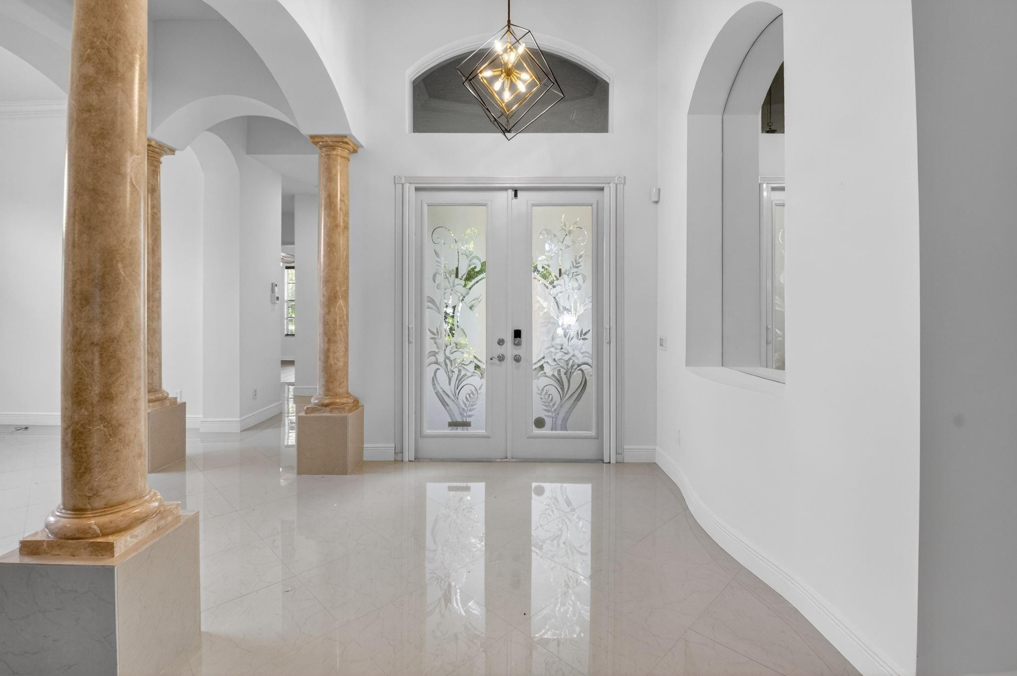 6940 Balboa Island Court