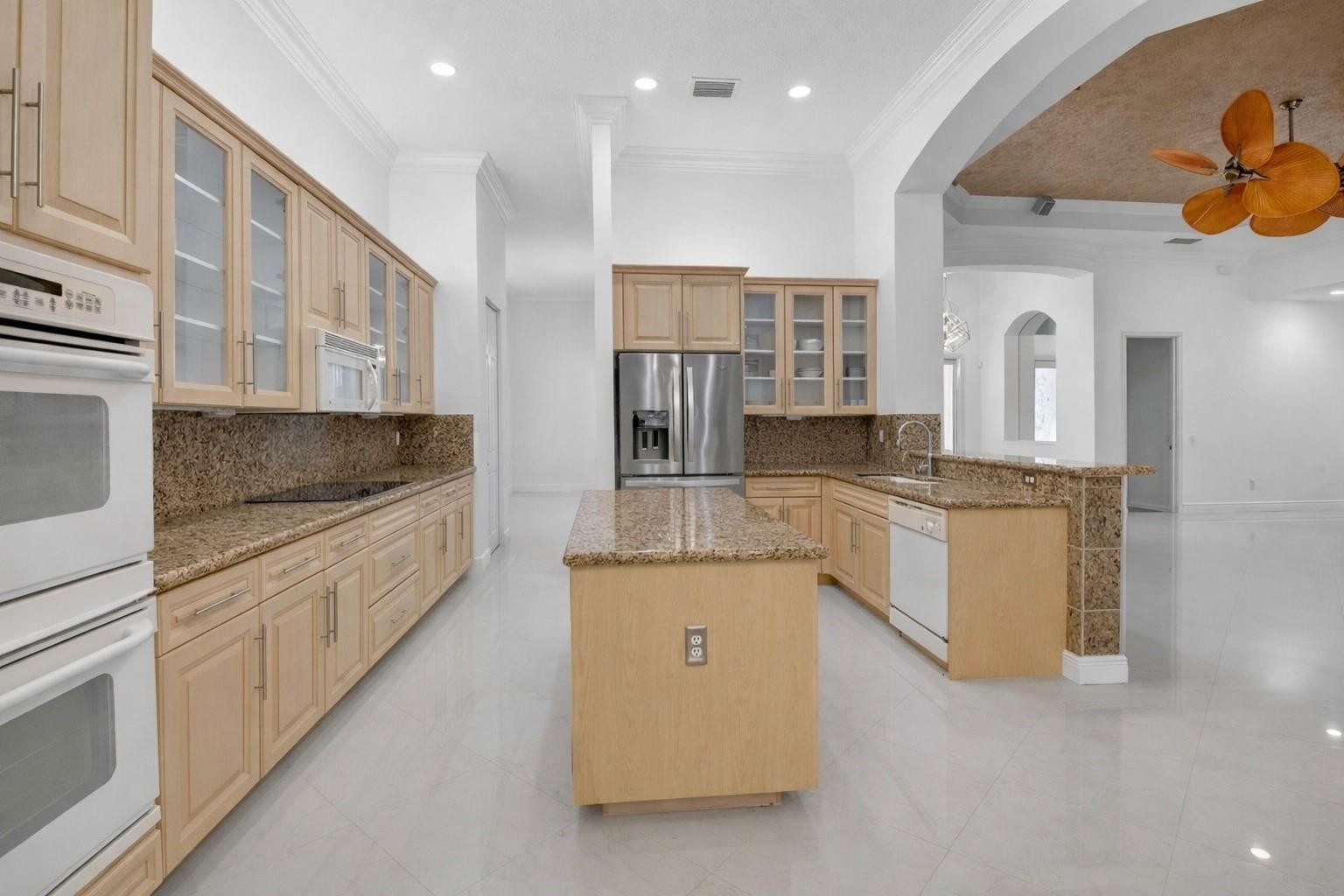 6940 Balboa Island Court