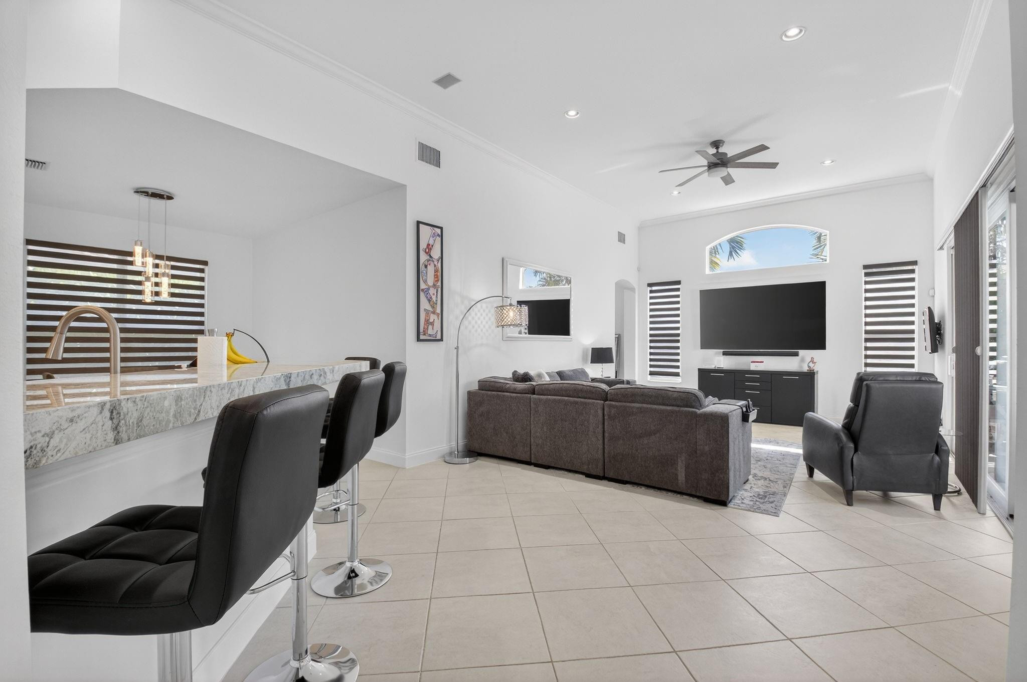 10078 Lexington Estates Boulevard