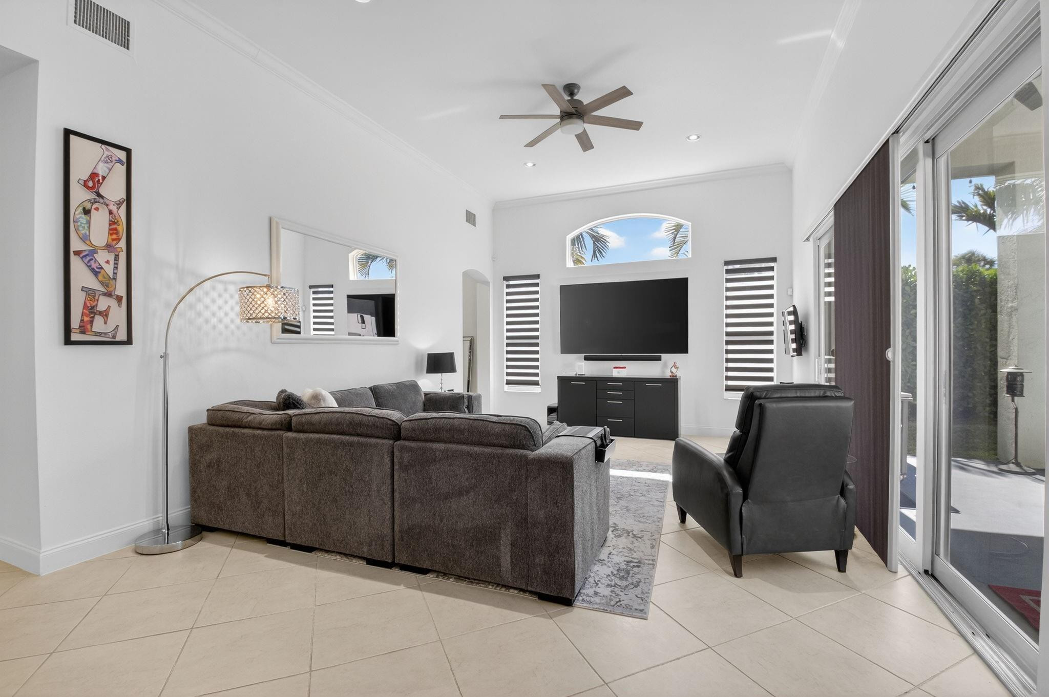 10078 Lexington Estates Boulevard