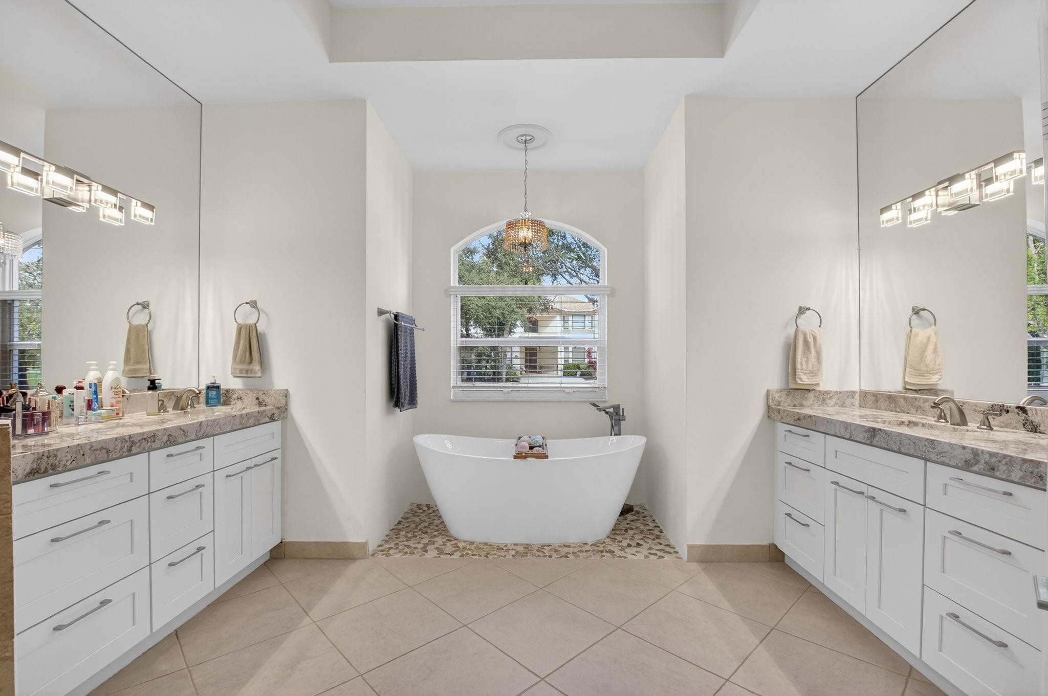 10078 Lexington Estates Boulevard